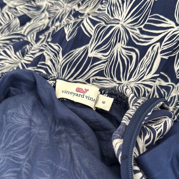 Romantic Vineyard Vines Elegant Blue Floral Maxi Dress - Picture 11 of 12